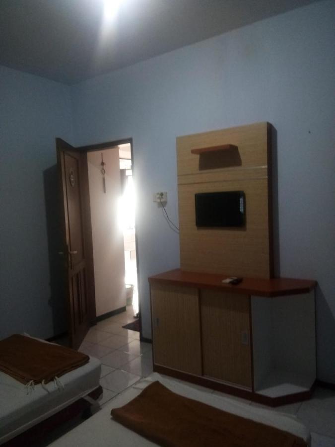Oyo 2240 Simpang Tujuh Residence Kudus Экстерьер фото