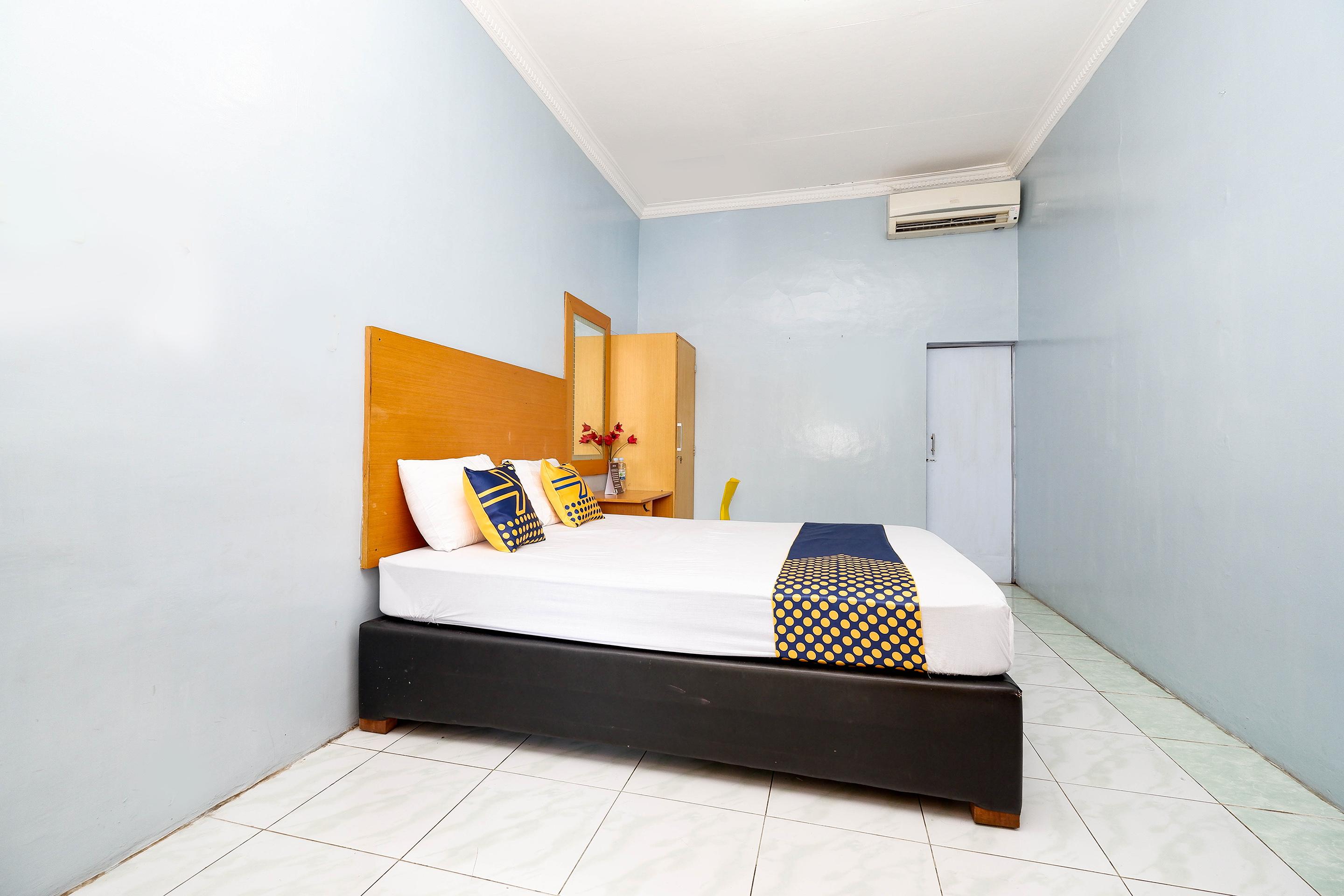 Oyo 2240 Simpang Tujuh Residence Kudus Экстерьер фото